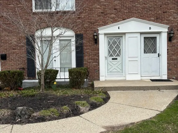 80 Guilford Ln APT E, Buffalo, NY 14221