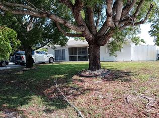 1113 Hilltop Dr, Naples, FL 34103