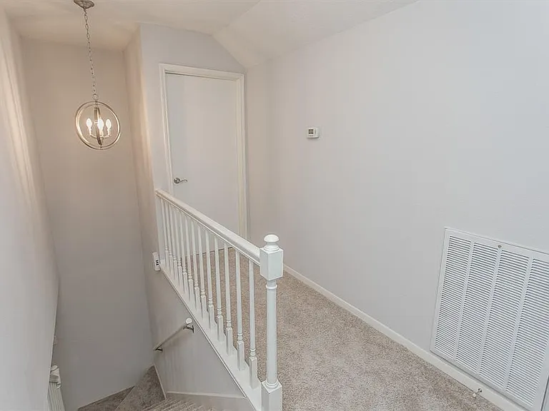 4219 Tuscarora St — Photo 22