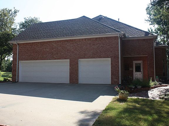 Side of House - 3 Car Garage