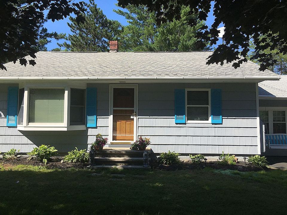 2nd image of 148 Old Webster Rd