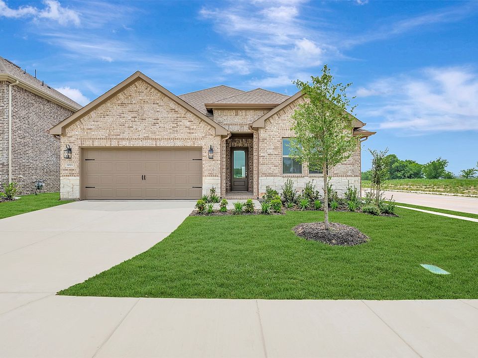 1st image of 1023 Candlewyck Dr