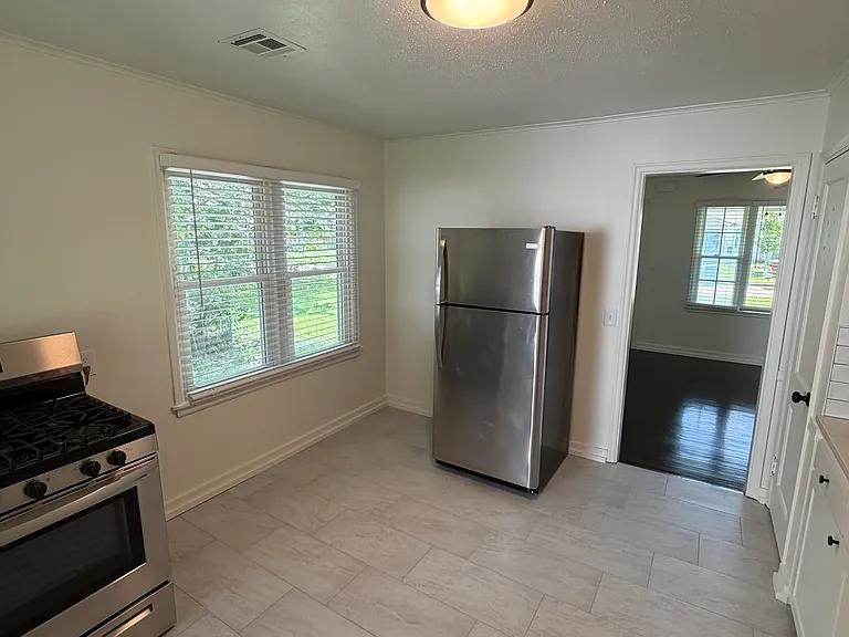 4326 S Norfolk Ave — Photo 10