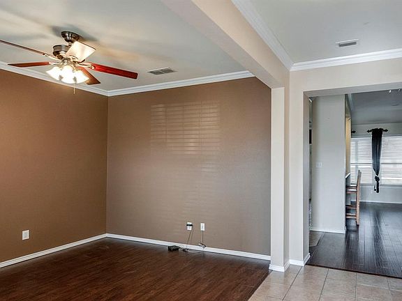 5th image of 230 Southpeak Ln