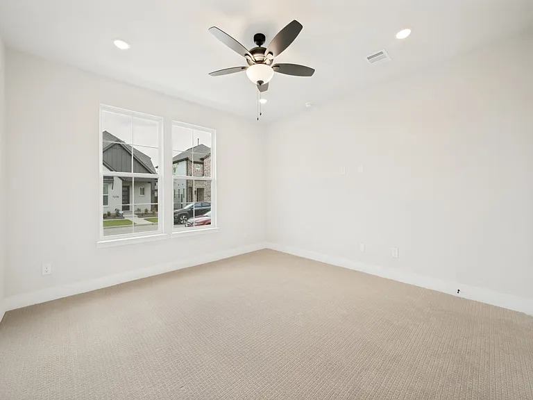 7221 Confetti St — Photo 18