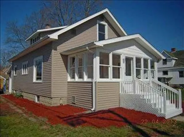 352 N Locke St, Nappanee, IN 46550