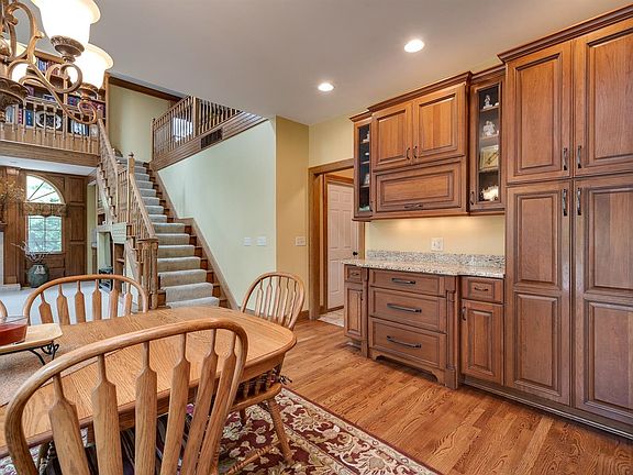 5th image of 7399 Wetherington Dr