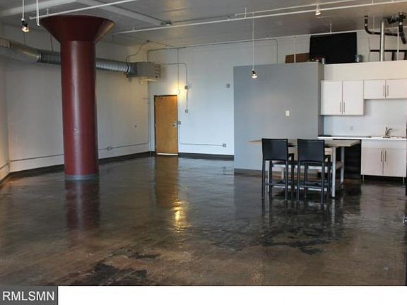 2nd image of 500 Robert St #509