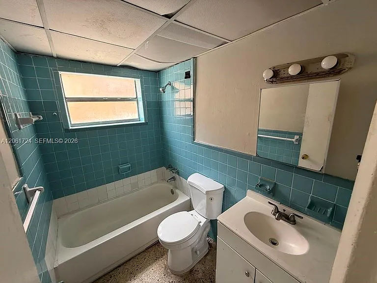 3045 NW 21st Ct #2 — Photo 10