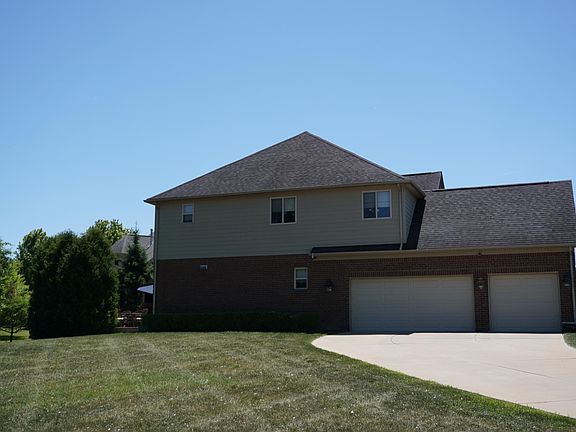 4th image of 3526 Hawthorn Ct
