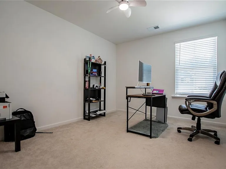 194 Rivulet Dr — Photo 15