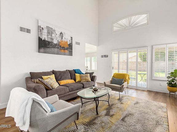 3rd image of 4943 W Oraibi Dr