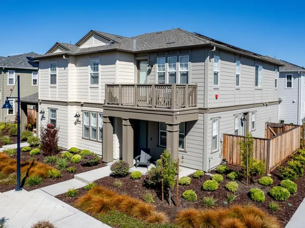 2766 Telegraph Blvd, Marina, CA 93933