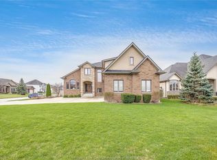 12337 Candlewood Dr, Tecumseh, ON N9K 0A3
