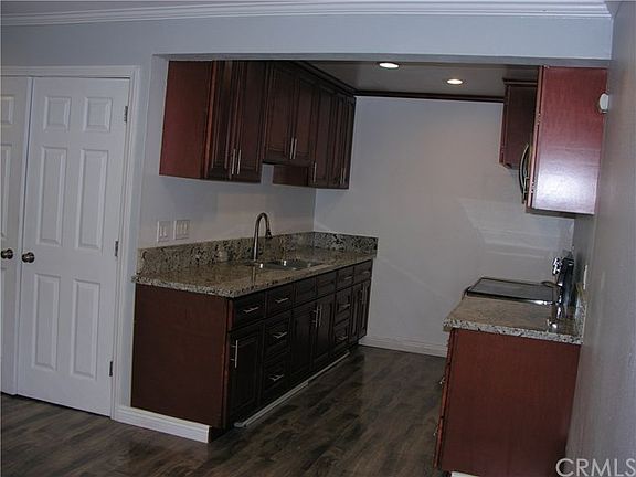 4th image of 354 S Miraleste Dr Unit 319