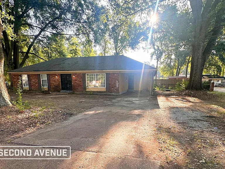 3088 Lynchburg St — Photo 11