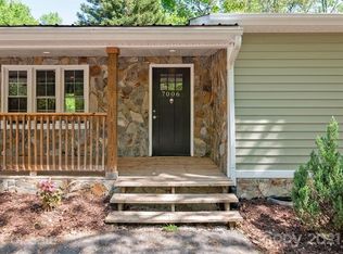 7006 Knotty Pine Rd, Waxhaw, NC 28173