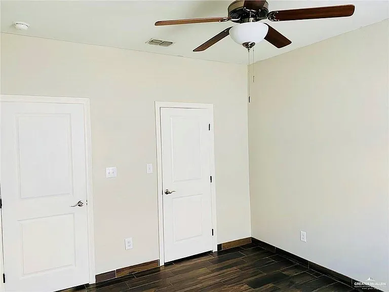 207 Fig Dr #2 — Photo 10