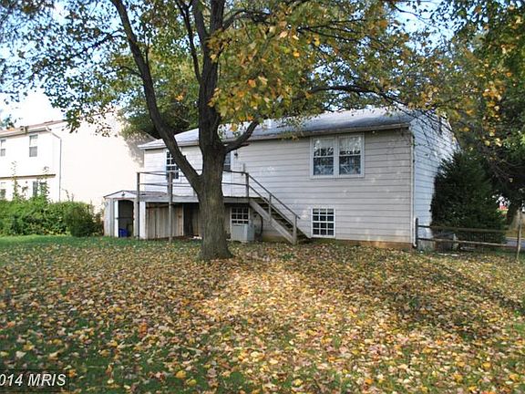 3rd image of 212 Challedon Dr