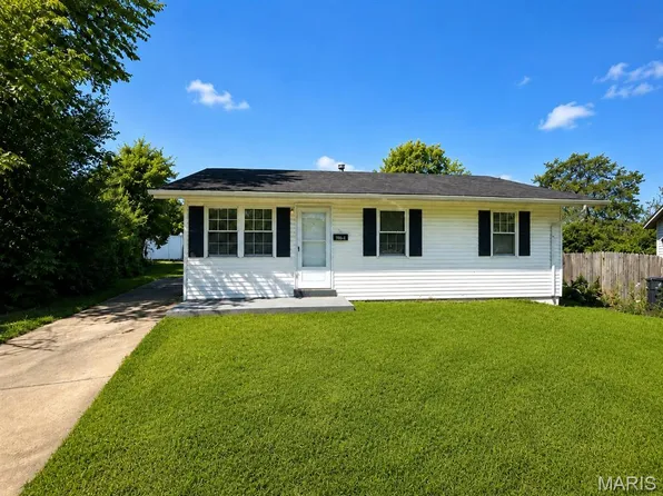 6005 Shillington Dr, Saint Louis, MO 63134