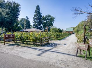 8807 N Sunnyside Ave, Clovis, CA