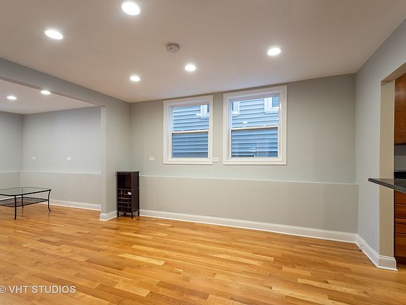 4th image of 2521 W Winona St