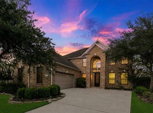 6715 Lathrop Ct, Sugar Land, TX 77479