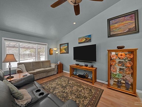 4th image of 21104 Tall Mountain Cir