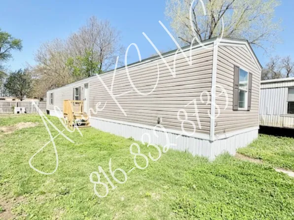 5601 SW Lakefront Ln S, Saint Joseph, MO