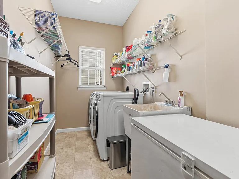 Forest Oaks Dr — Photo 65