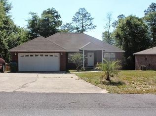 1746 N Pearl St, Crestview, FL 32536