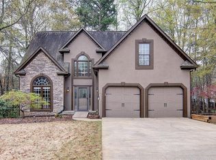 616 Ridge Crossing Dr, Woodstock, GA 30189
