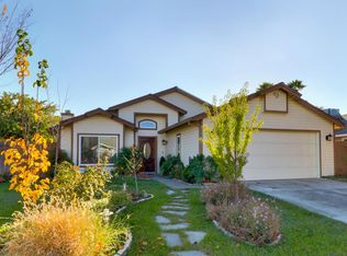 1279 N Lamberton Cir, Sacramento, CA 95838