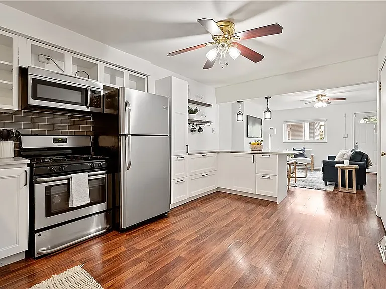 4607 Corday Way — Photo 9