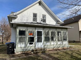 1527 29th St, Des Moines, IA 50311