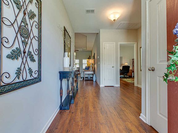 4th image of 2032 Shafer Dr