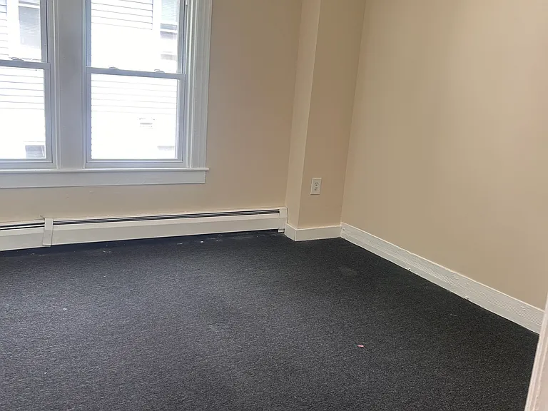 640 High St — Photo 13