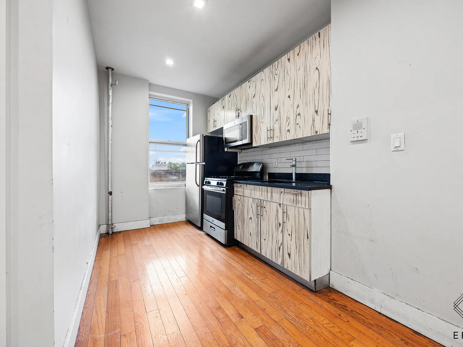 2201 Cortelyou Road — Photo 2
