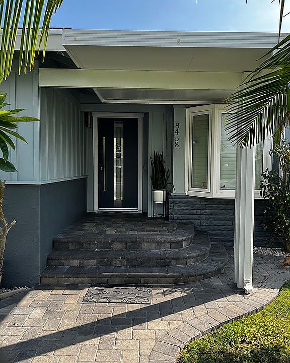 2nd image of 8458 Carnation Dr