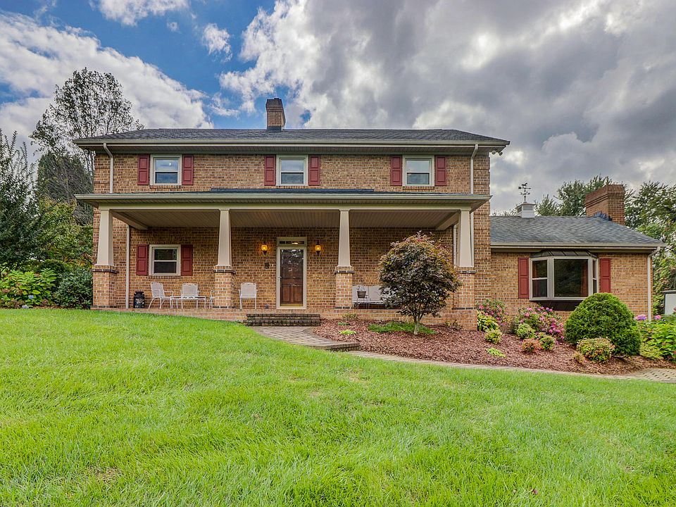 1st image of 47 Surry Ct