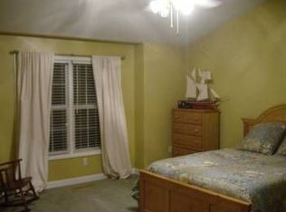 1402 Hillpoint Cir, Reading, PA 19608