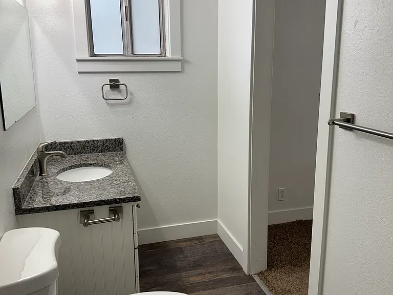 350 W 1045 N — Photo 9