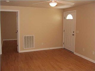 2nd image of 4331 Oakdale Ave