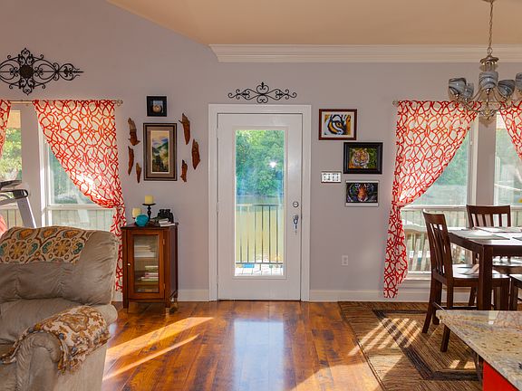 5th image of 15805 Cypress Point Ln
