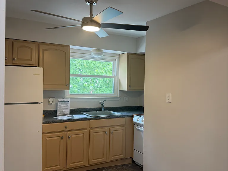 311 Jefferson Ave #2 — Photo 7