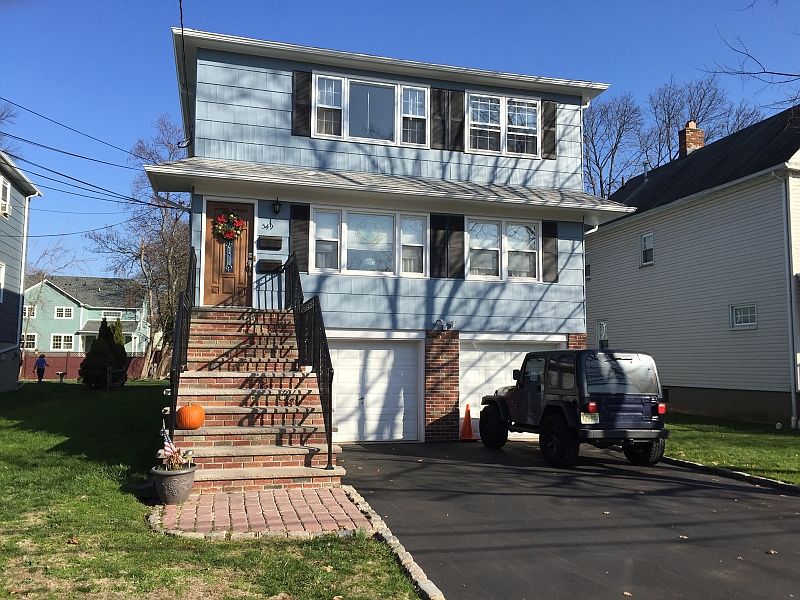 2nd image of 549 Trinity Pl