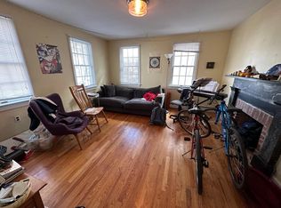 89 Sciarappa St #I, Cambridge, MA 02141