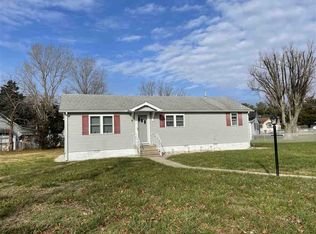 17 Ellery Rd, Villas, NJ 08251