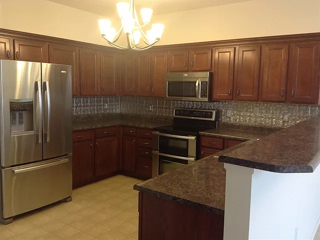 1229 Tuscany Dr — Photo 4