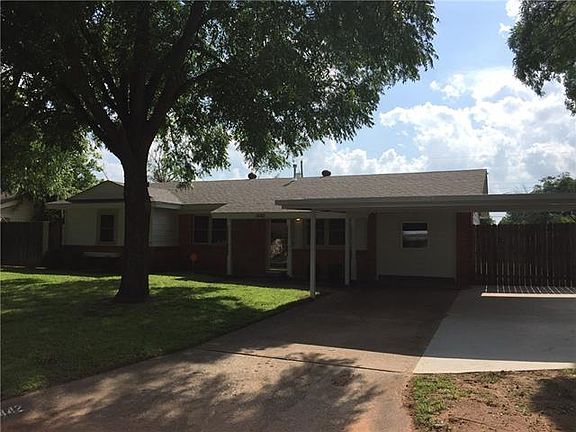 2nd image of 1442 Bel Air Dr